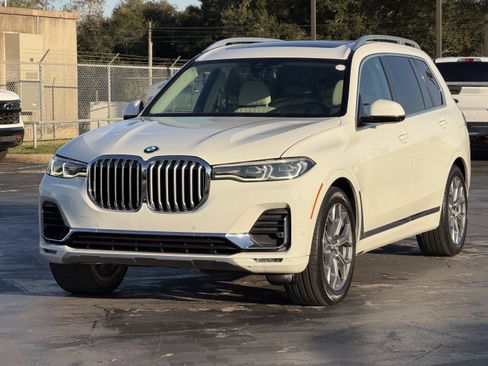 Used 2020 BMW X7 xDrive40i w/ Premium Package image 5
