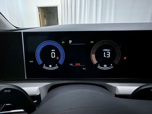 New 2026 Hyundai Tucson Blue SE AWD/4WD image 11