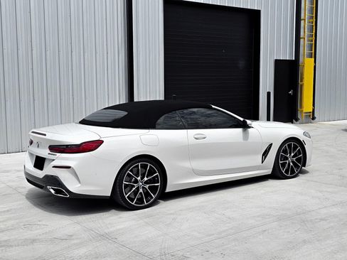 Used 2022 BMW M850i xDrive Convertible AWD/4WD image 7