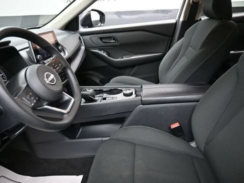 Used 2024 Nissan Rogue S AWD/4WD image 16