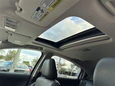 Used 2016 Honda HR-V EX-L image 22