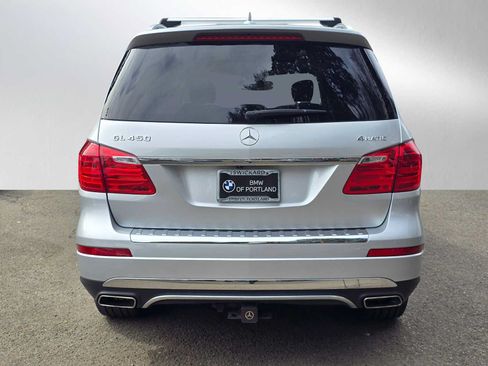 Used 2015 Mercedes-Benz GL 450 4MATIC image 4