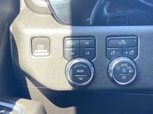 Used 2022 GMC Sierra 1500 Elevation w/ X31 Off-Road Package image 14