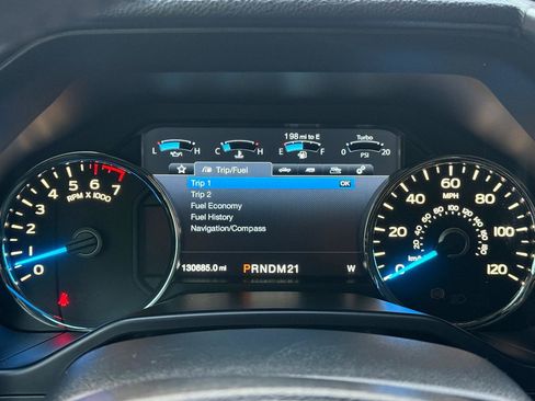 Used 2015 Ford F150 Platinum w/ Equipment Group 701A Luxury image 18