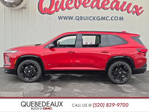 Used 2025 Buick Enclave Sport Touring w/ Power Package FWD image 4