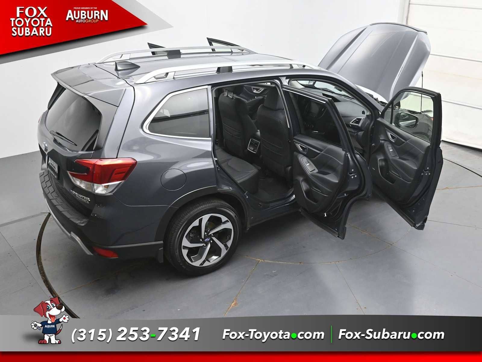 Used 2024 Subaru Forester Touring AWD/4WD image 39