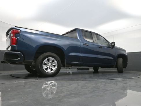 Used 2019 Chevrolet Silverado 1500 Custom w/ Custom Convenience Package AWD/4WD image 25