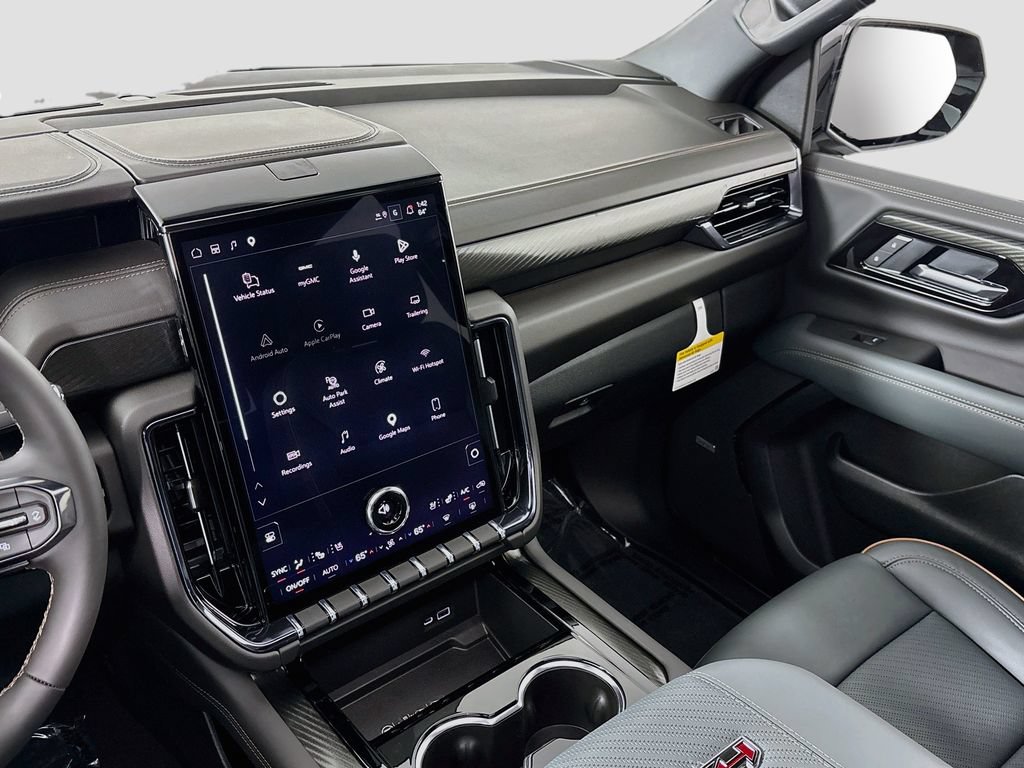 New 2026 GMC Yukon XL AT4 w/ AT4 Premium Package AWD/4WD image 24