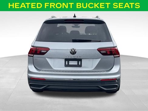 Used 2022 Volkswagen Tiguan SE FWD image 10