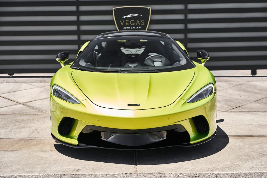Used 2023 McLaren GT RWD image 15