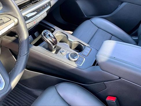 Used 2025 Cadillac XT4 Sport AWD/4WD image 14