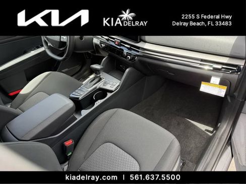 New 2026 Kia Sportage LX FWD image 10