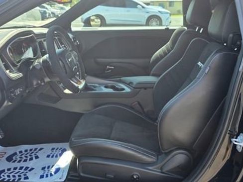 Used 2023 Dodge Challenger SRT Hellcat image 11