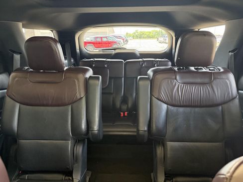 Used 2021 Ford Explorer Platinum AWD/4WD image 11