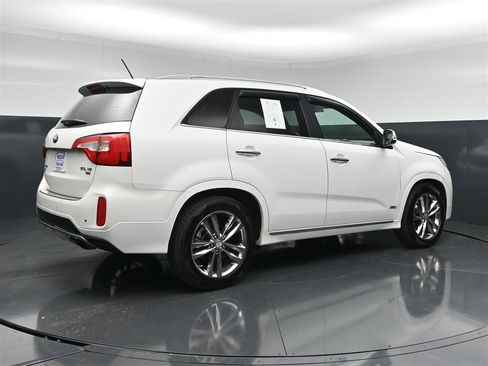Used 2014 Kia Sorento SX w/ 3rd Row Package AWD/4WD image 5