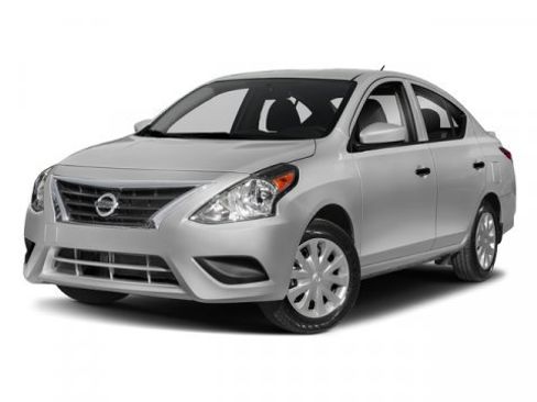 Used 2018 Nissan Versa SV image 4