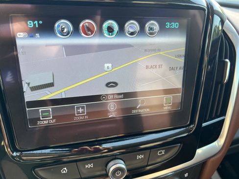 Used 2019 Chevrolet Traverse High Country image 28