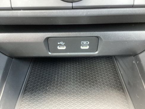Used 2025 Honda Accord SE image 24