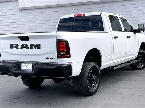 Used 2026 RAM 2500 Tradesman AWD/4WD image 13