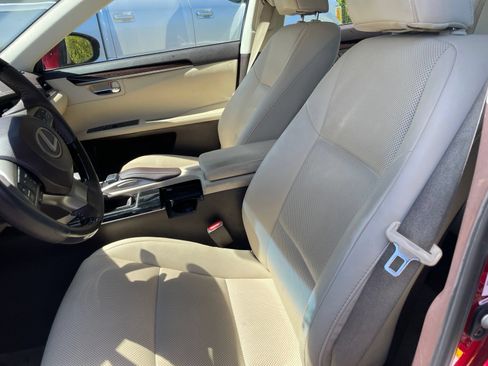 Used 2017 Lexus ES 350 w/ Navigation System Package FWD image 9