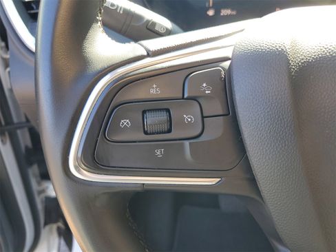 Used 2024 Buick Encore GX Sport Touring image 11