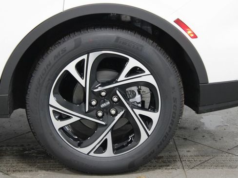 New 2026 Lincoln Nautilus Premier w/ Equipment Group 102A image 17