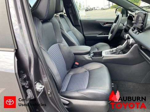 Certified 2024 Toyota RAV4 XSE w/ Advanced Technology Package AWD/4WD image 17