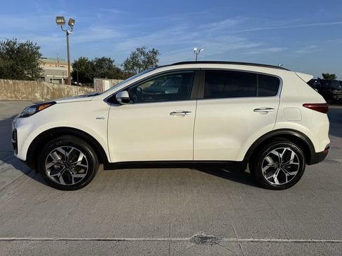 Used 2022 Kia Sportage EX w/ EX Technology Package AWD/4WD image 8