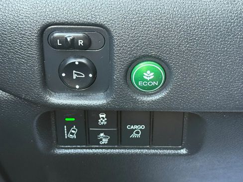 Used 2021 Honda Ridgeline Sport image 34