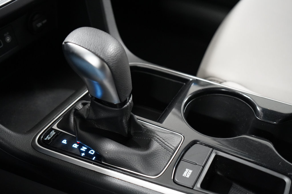 Used 2018 Hyundai Sonata SE FWD image 26
