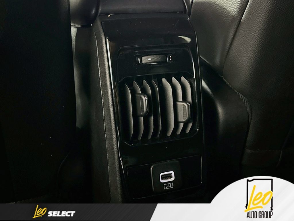 Used 2023 Jeep Compass Limited AWD/4WD image 27