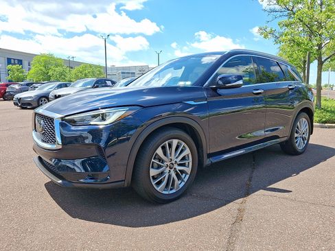 Certified 2023 INFINITI QX50 Luxe AWD/4WD image 3