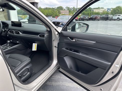 New 2025 MAZDA CX-5 AWD 2.5 S w/ Preferred Package image 15