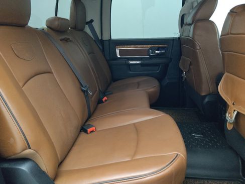 Used 2016 RAM 1500 Laramie Longhorn w/ Convenience Group AWD/4WD image 19