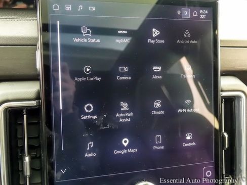 Certified 2025 GMC Yukon XL Denali image 17