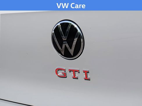 New 2025 Volkswagen GTI SE image 9