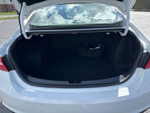 Used 2024 Chevrolet Malibu LT image 18