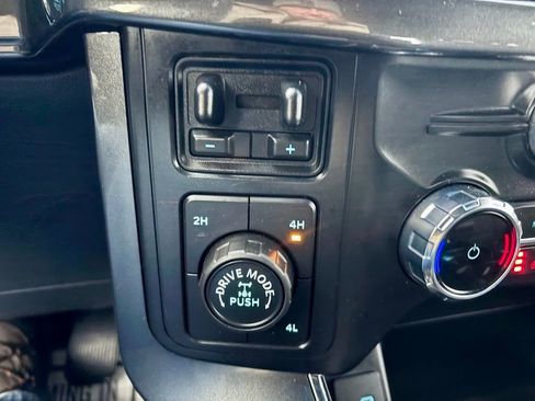 Used 2022 Ford F150 XLT w/ Equipment Group 302A High image 22