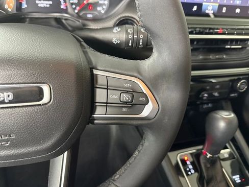 Used 2022 Jeep Compass Altitude image 16