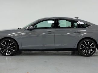 Used 2024 Honda Accord Touring video 2