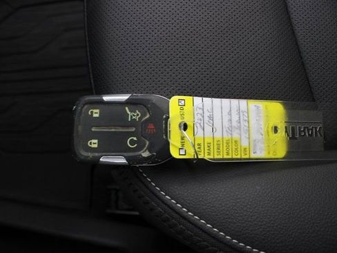 Used 2023 GMC Terrain Denali w/ Denali Premium Package image 9