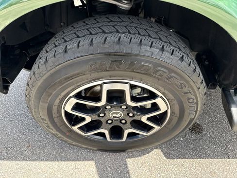 Used 2025 Ford Bronco Outer Banks image 12