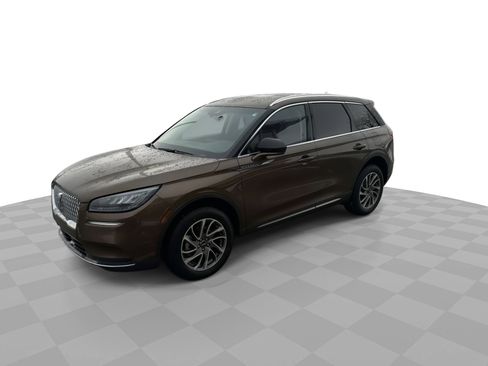 Used 2022 Lincoln Corsair FWD w/ Equipment Group 101A image 4