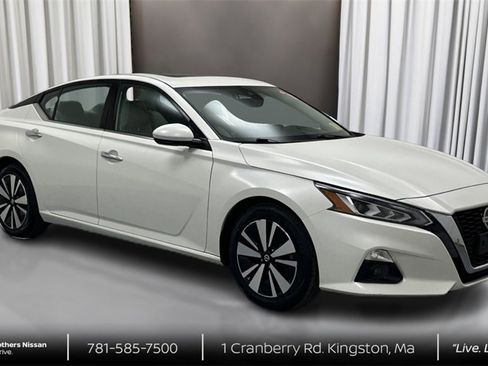 Certified 2019 Nissan Altima 2.5 SV image 3