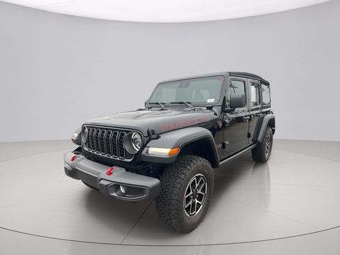 Used 2024 Jeep Wrangler Unlimited Rubicon AWD/4WD image 7