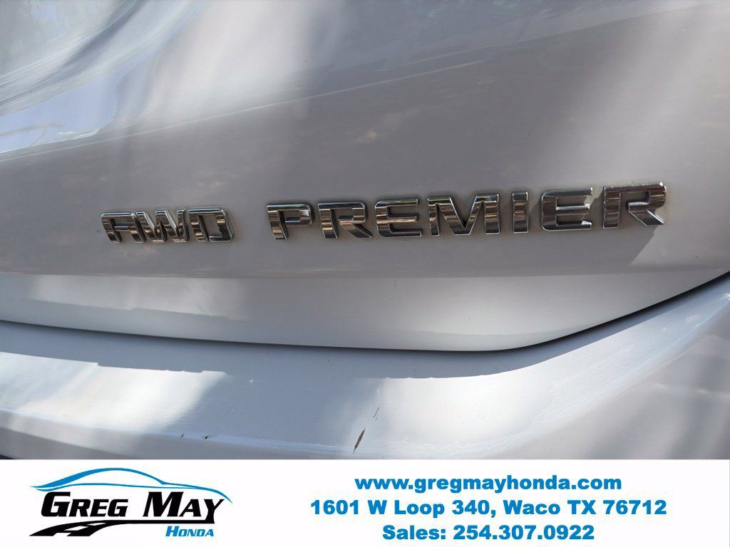 Used 2022 Chevrolet Equinox Premier AWD/4WD image 16