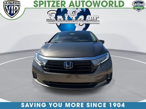 Used 2021 Honda Odyssey Touring image 3