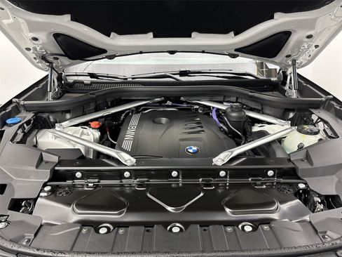 New 2026 BMW X5 xDrive40i AWD/4WD image 20