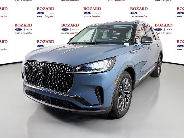 New 2026 Lincoln Aviator 2WD image 3