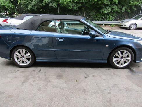 Used 2008 Saab 9-3 Aero w/ Touring Package FWD image 24